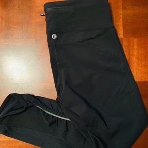 LULULEMON pants size 8 — like new!